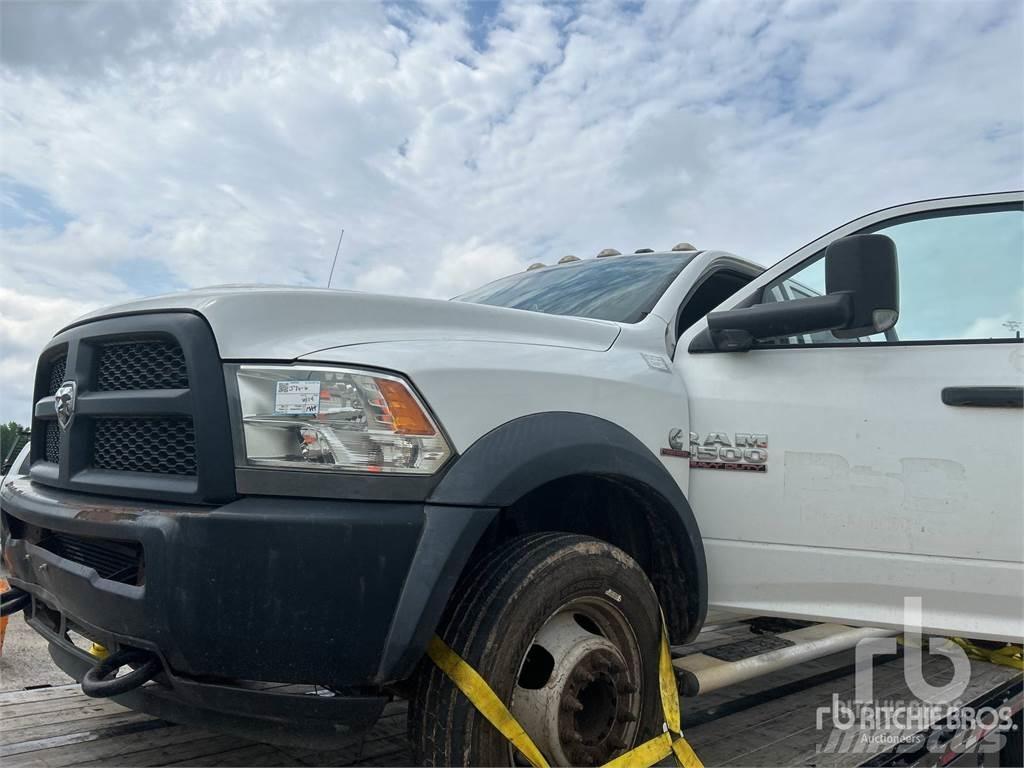 RAM 4500 Camioane platforma/prelata