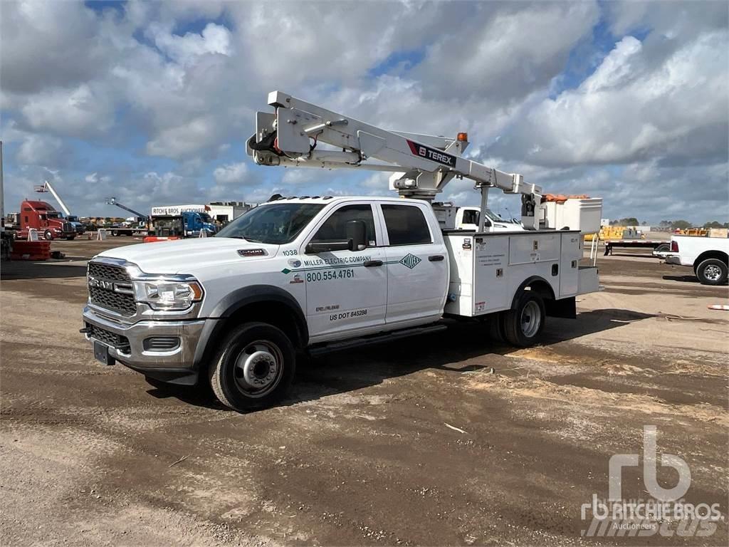RAM 5500 Platforme aeriene montate pe remorca