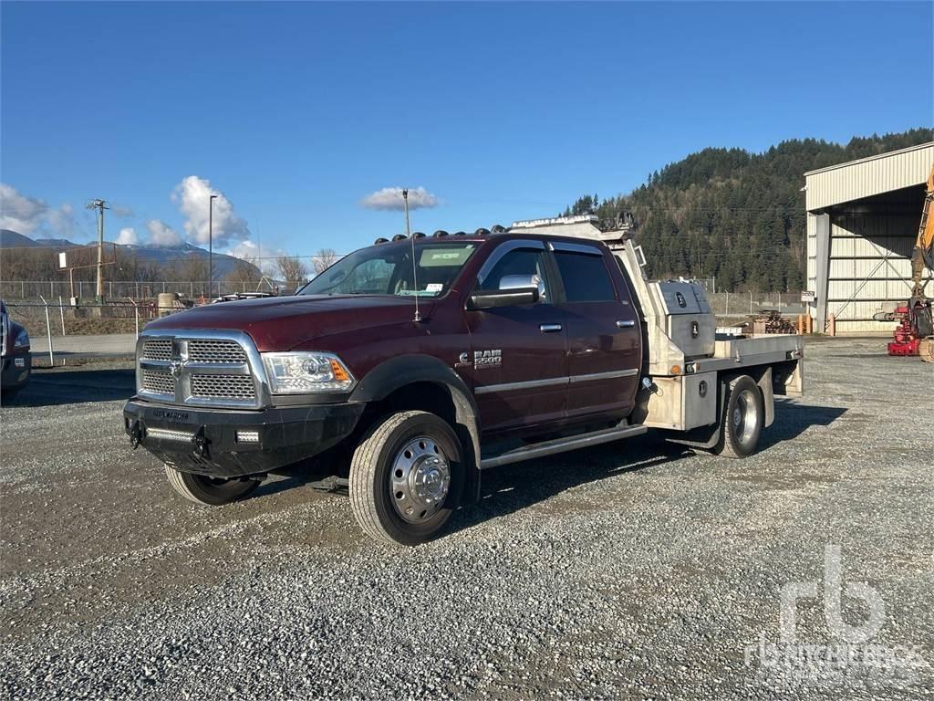 RAM 5500 Camioane platforma/prelata