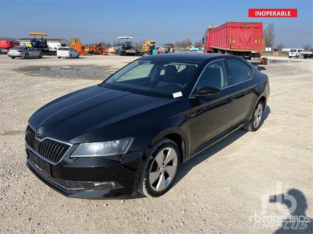 Skoda SUPERB Masini