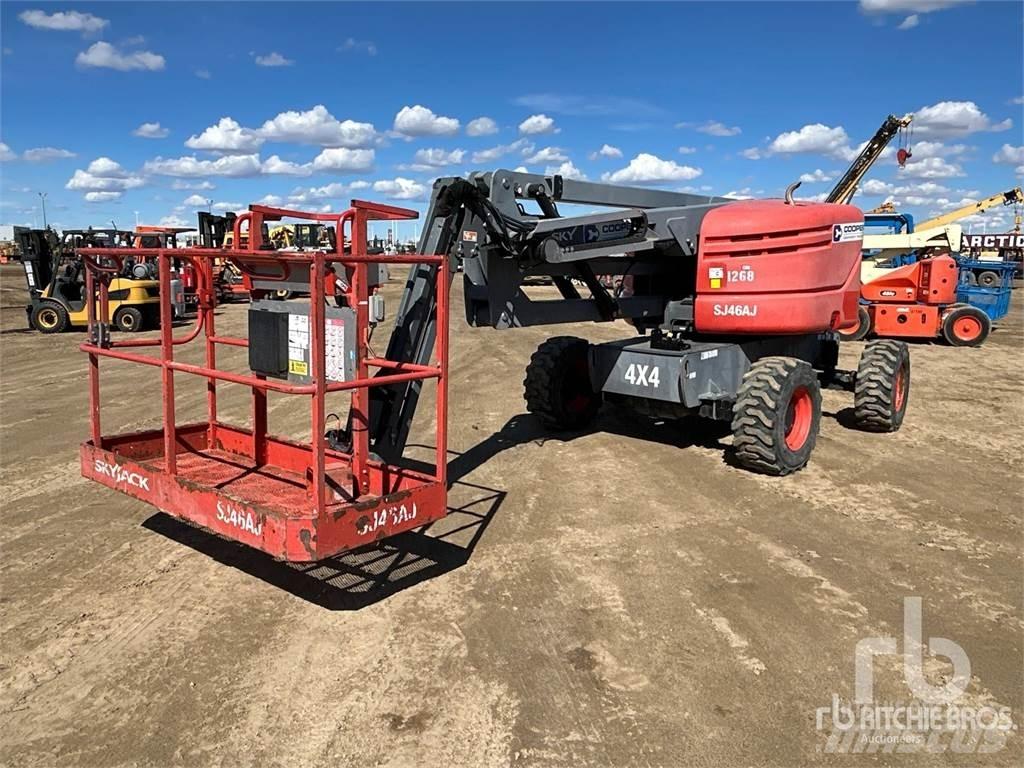 SkyJack SJ46AJ Nacele cu brat articulat