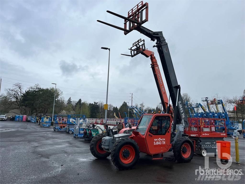 SkyJack SJ843TH Stivuitoare telescopice