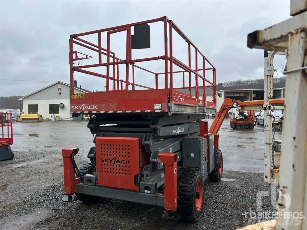 SkyJack SJ8841 Platforme foarfeca