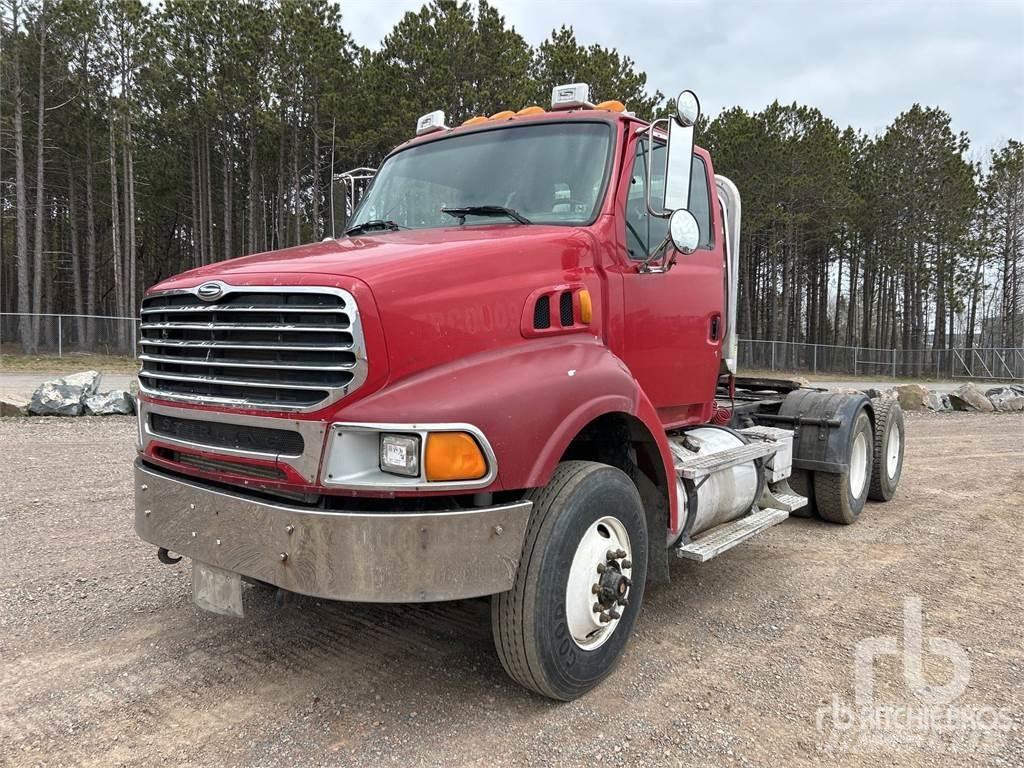 Sterling 6x4 Autotractoare