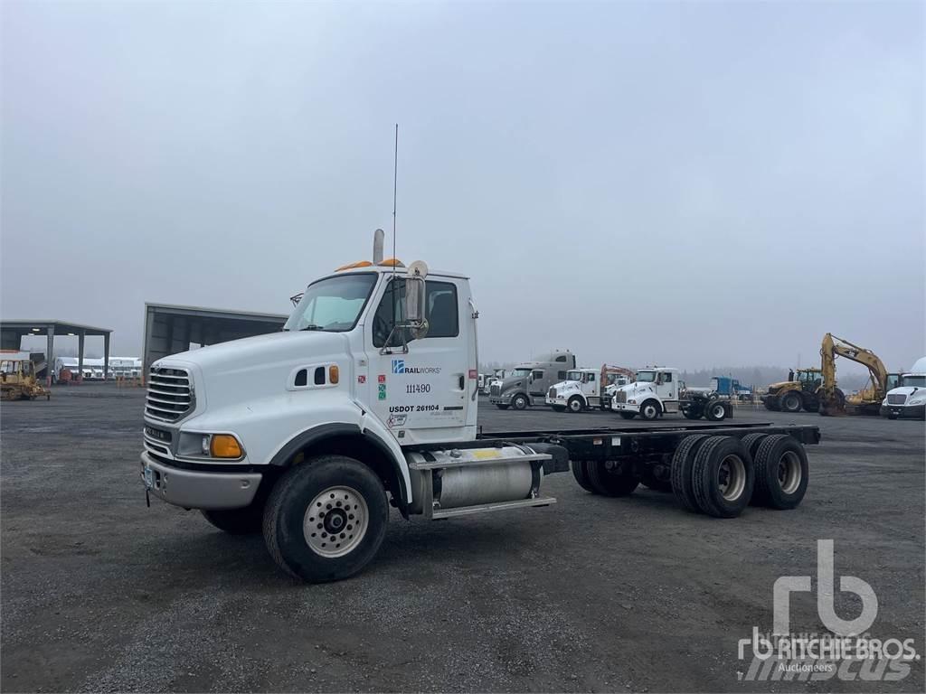 Sterling L8500 Camion cabina sasiu