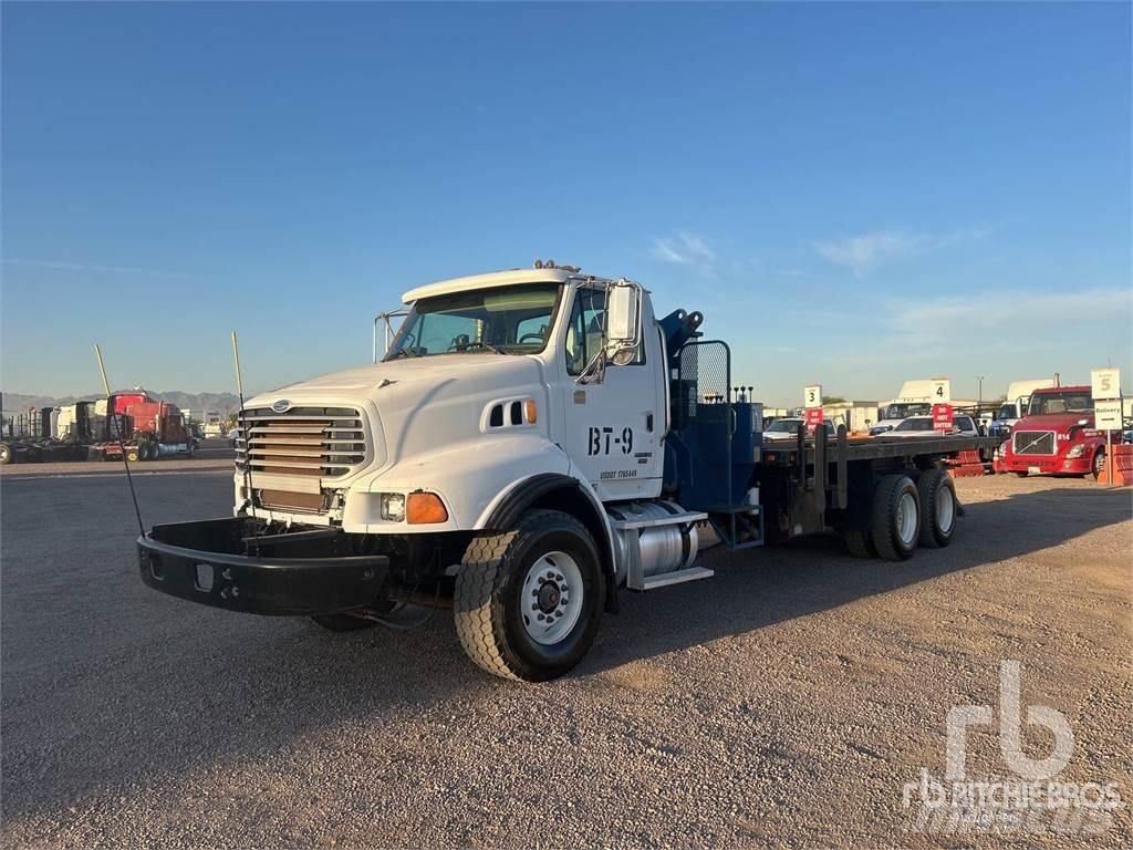 Sterling L9500 Camioane platforma/prelata