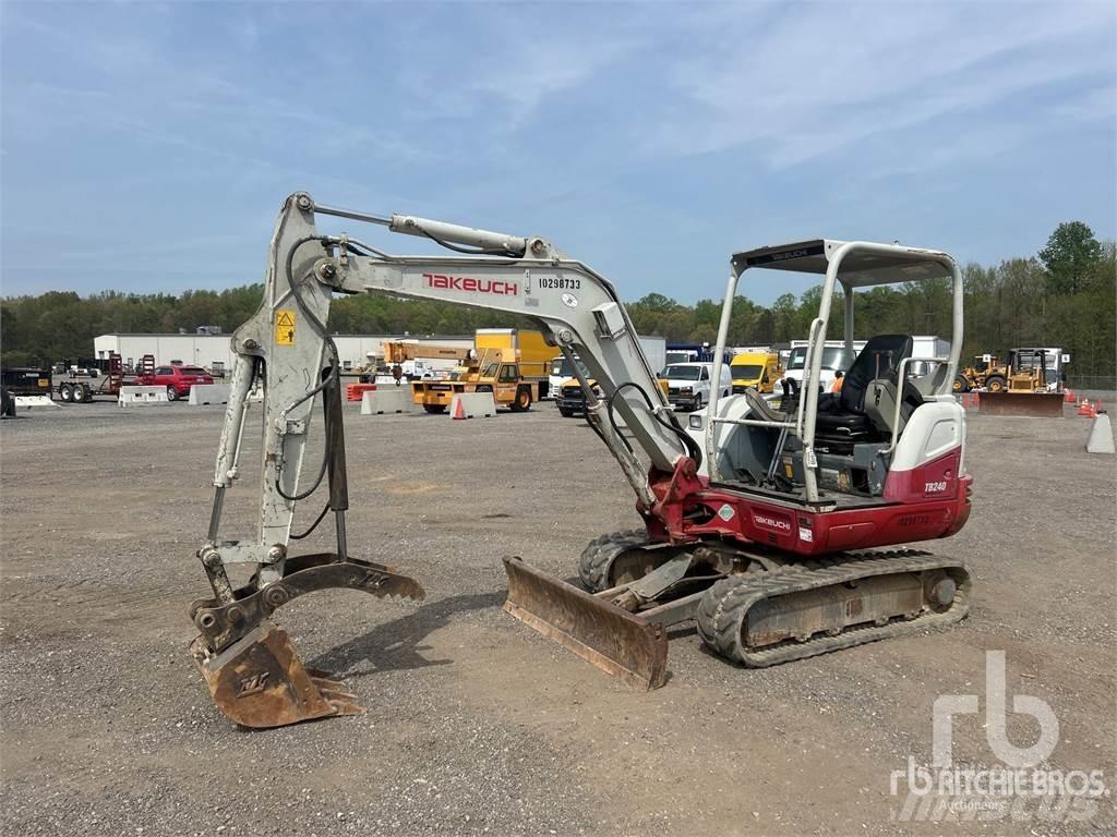 Takeuchi TB240 Mini excavatoare < 7t