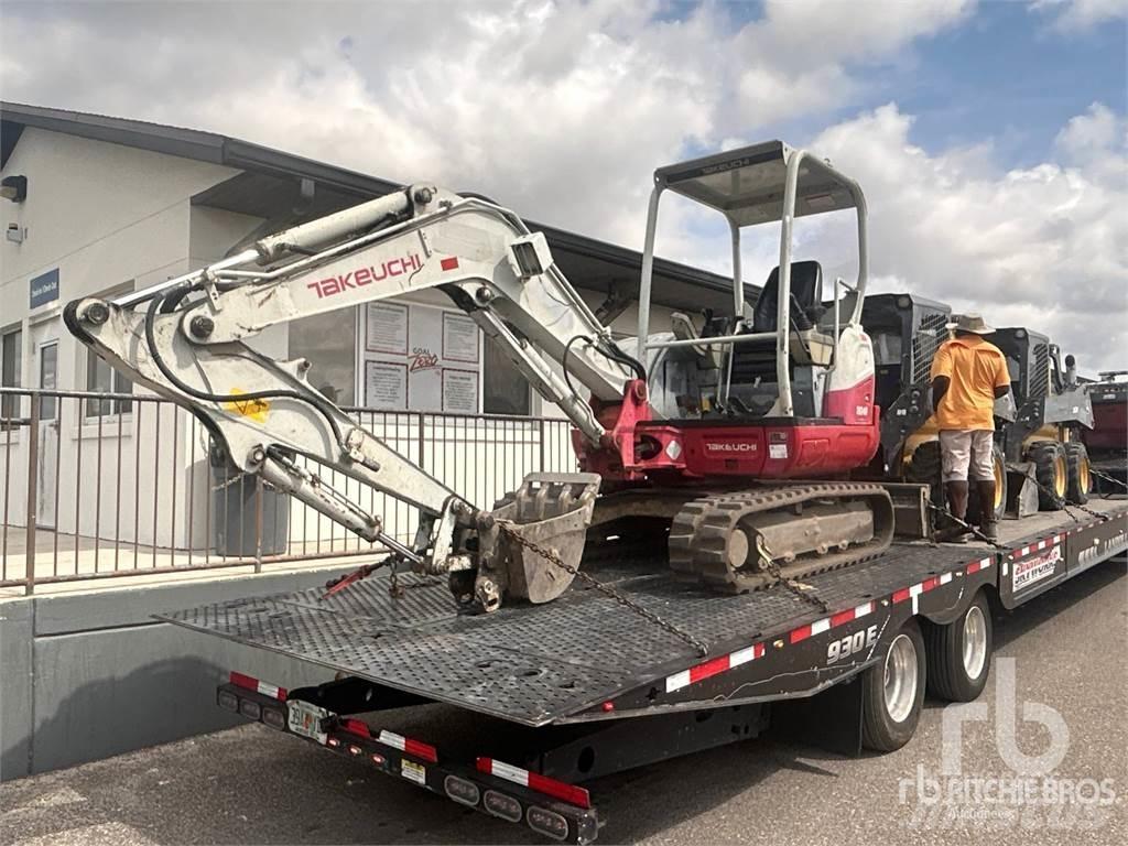 Takeuchi TB240R Mini excavatoare < 7t