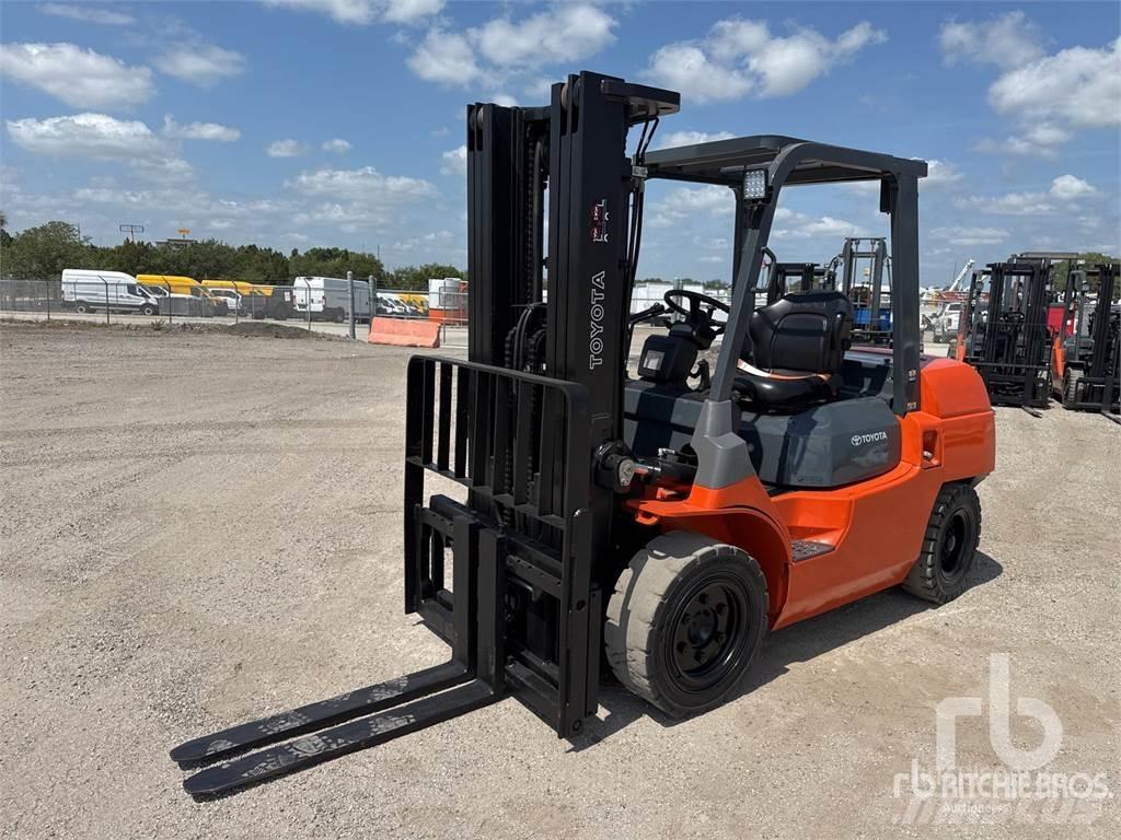 Toyota 7FDU35 Stivuitor diesel