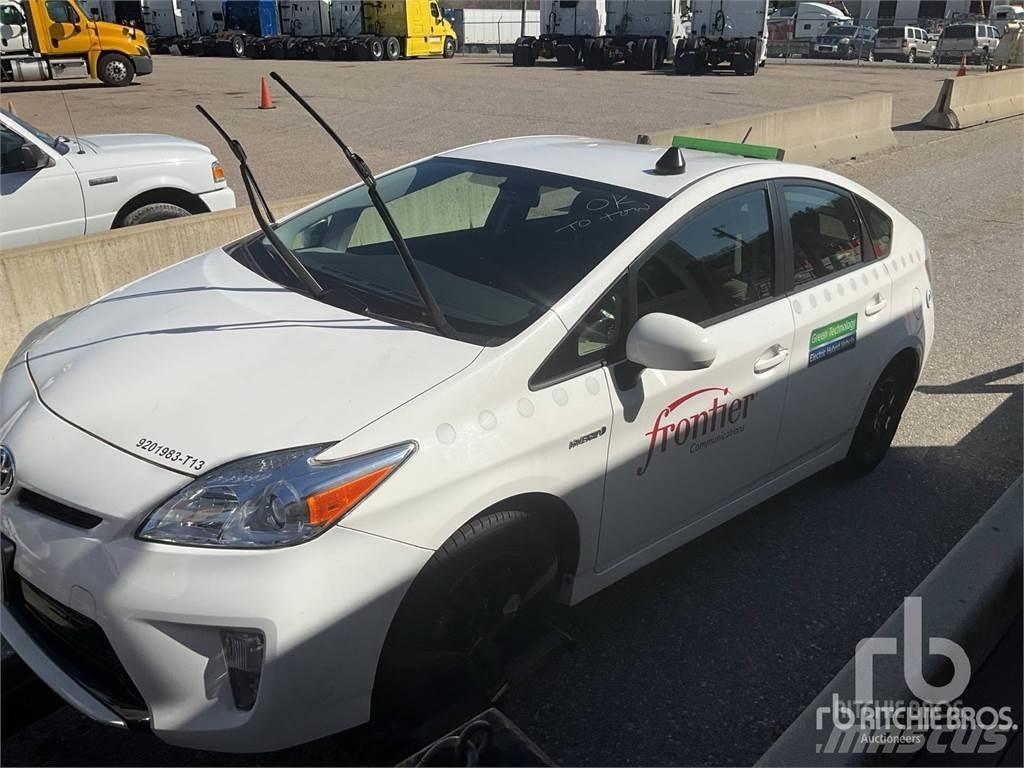 Toyota PRIUS Masini