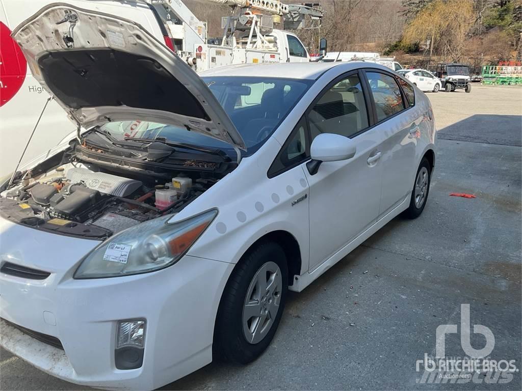 Toyota PRIUS Masini