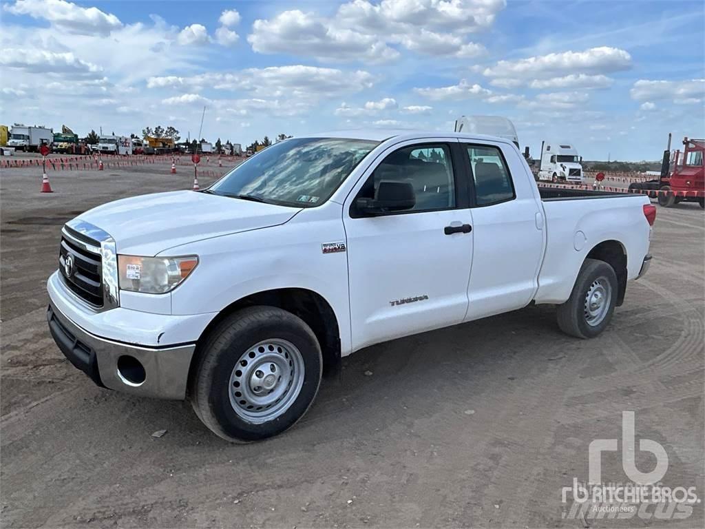 Toyota TUNDRA Pick up/Platou