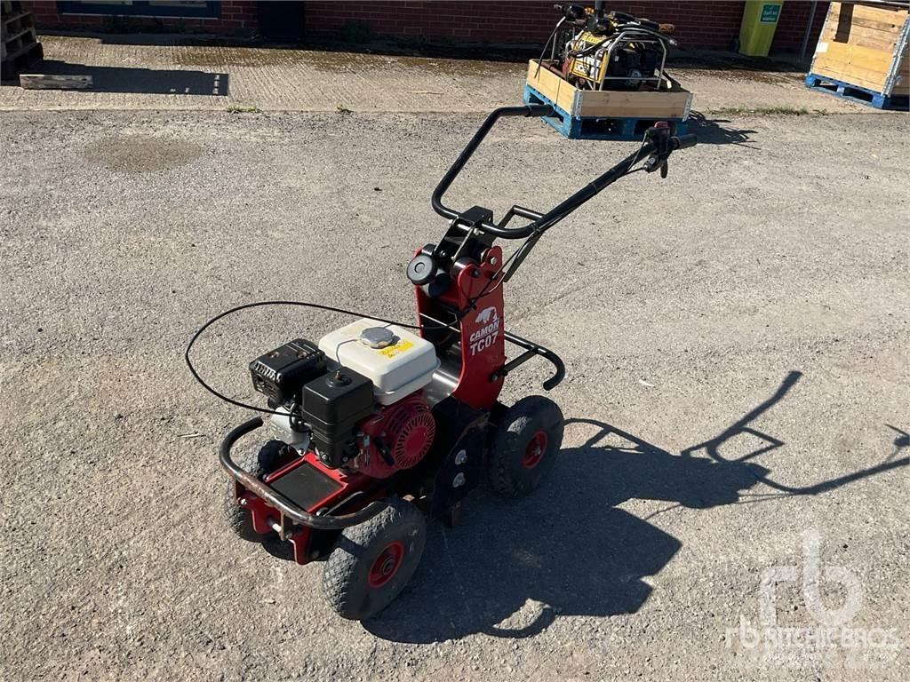  TRACMASTER TC07 Utilaje întreţinere terenuri - Altele