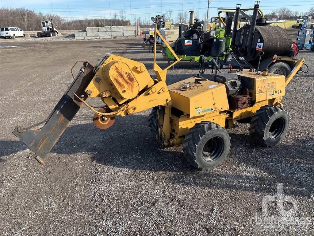 Vermeer LM25 Excavatoare de santuri
