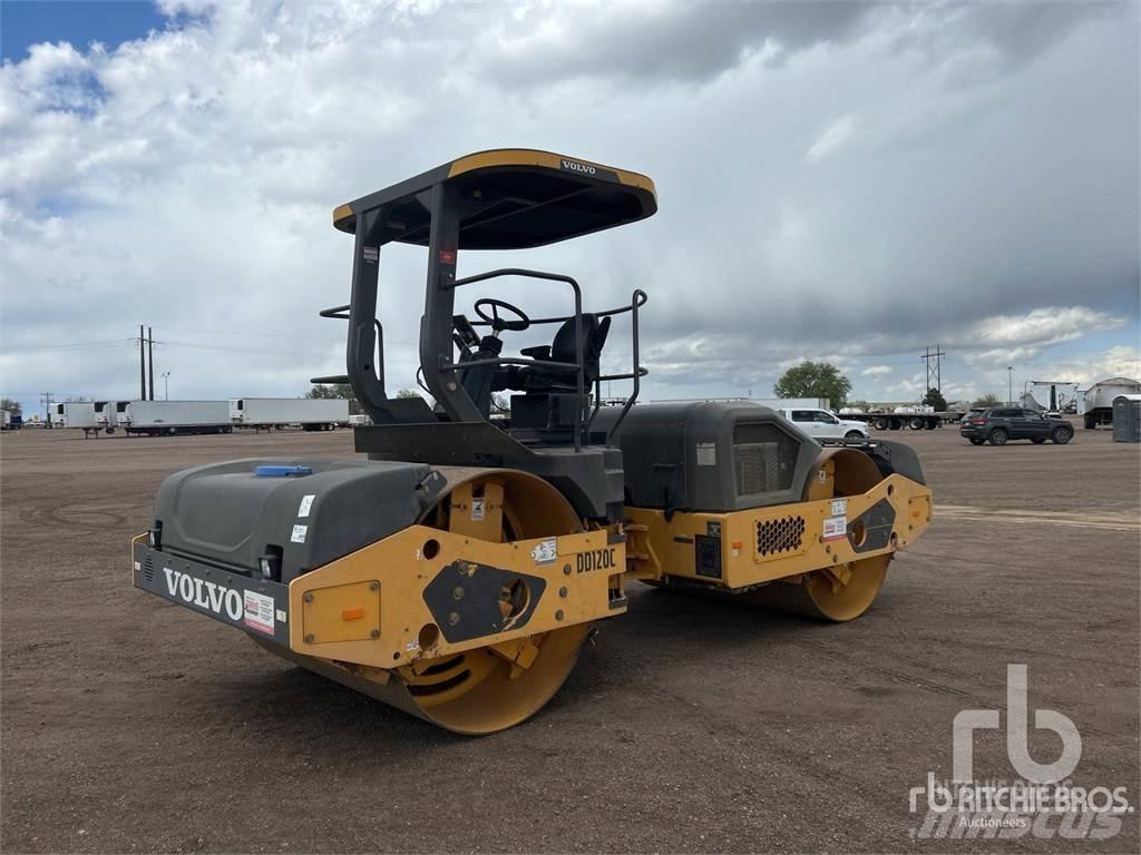 Volvo DD120C Cilindri compactori dubli