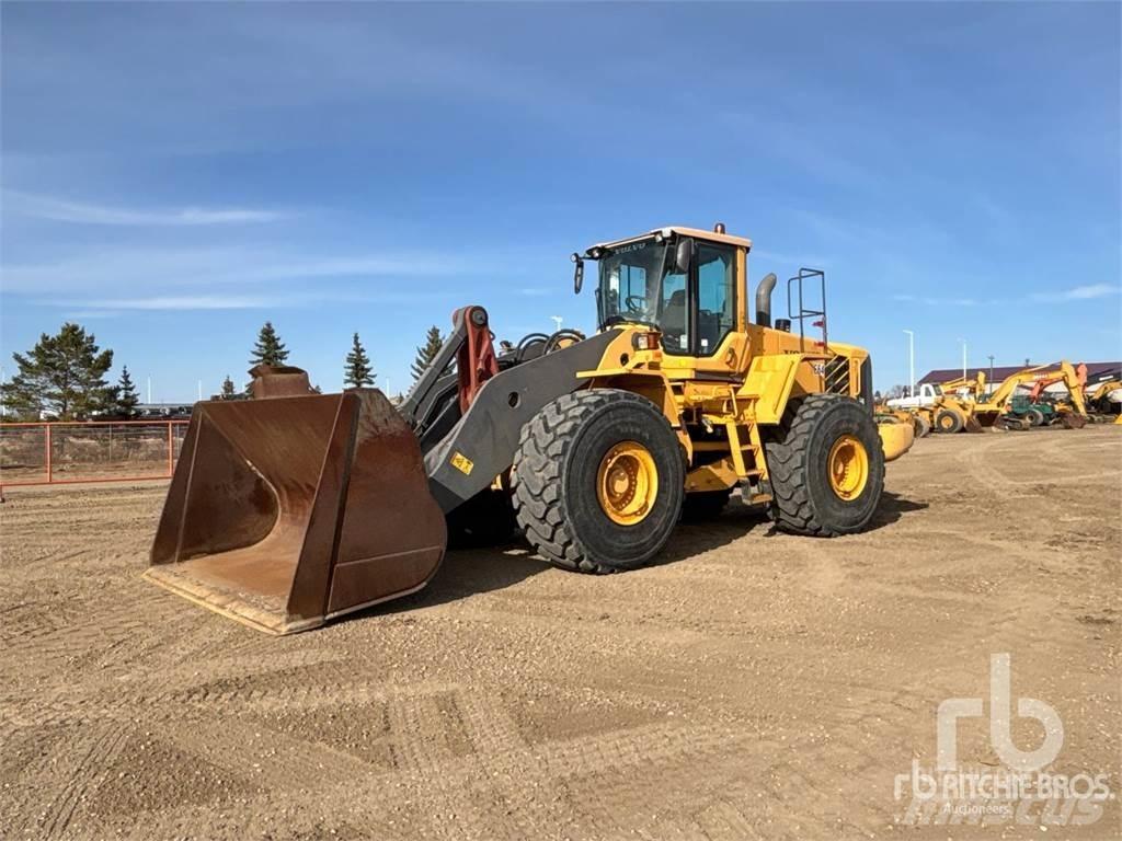 Volvo L220F Incarcator pe pneuri