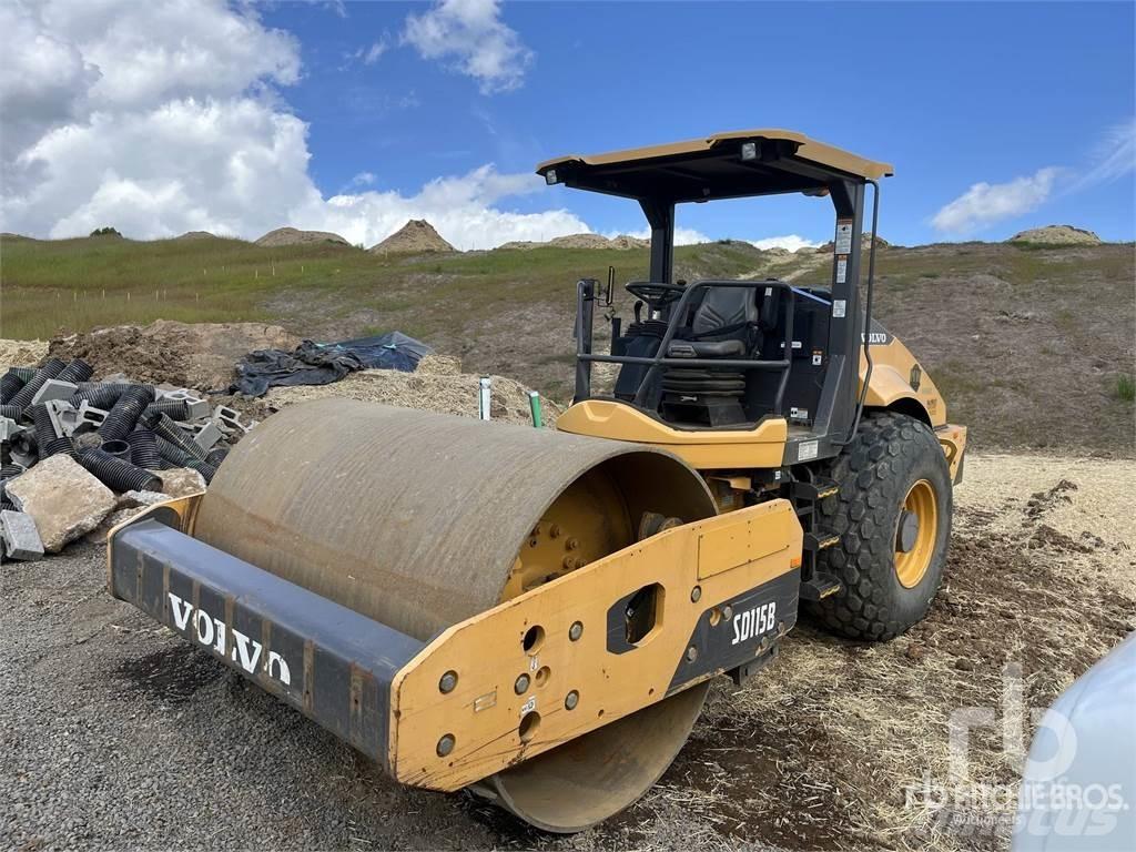 Volvo SD115B Compactoare sol