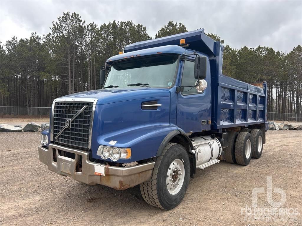 Volvo VND Autobasculanta