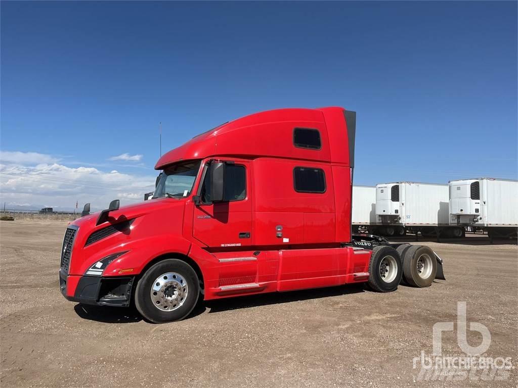 Volvo VNL Autotractoare