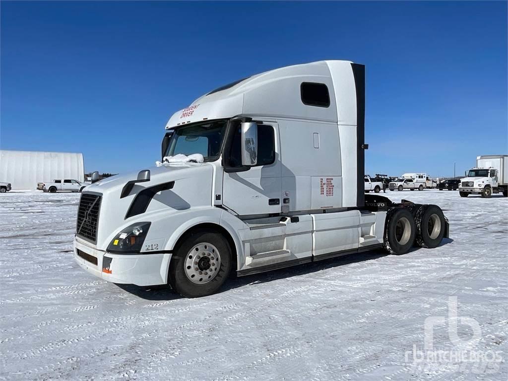 Volvo VNL Autotractoare