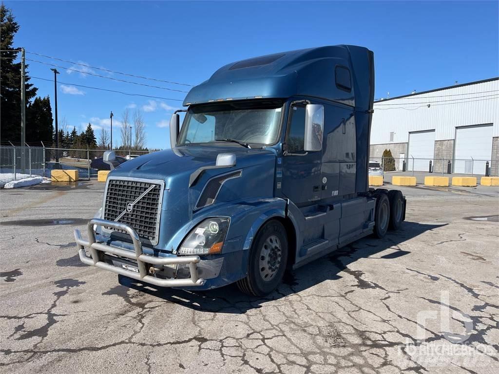 Volvo VNL Autotractoare