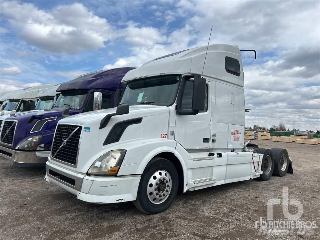 Volvo VNL Autotractoare