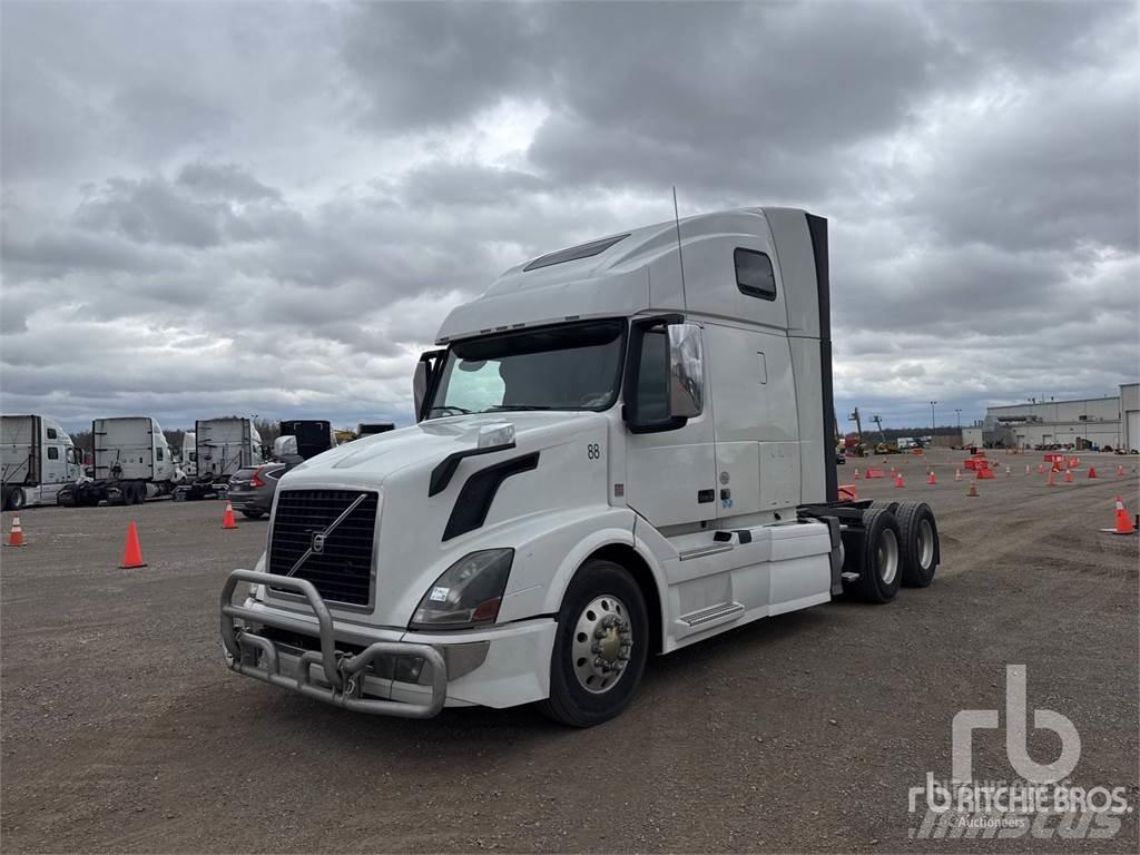 Volvo VNL Autotractoare