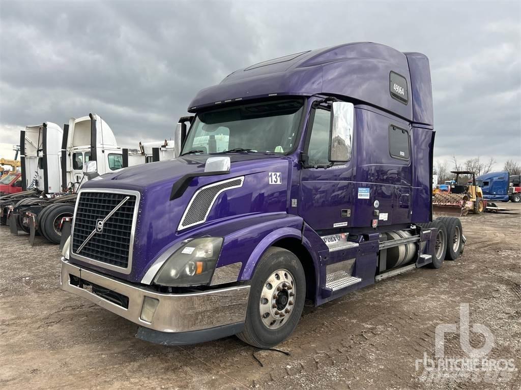 Volvo VNL Autotractoare