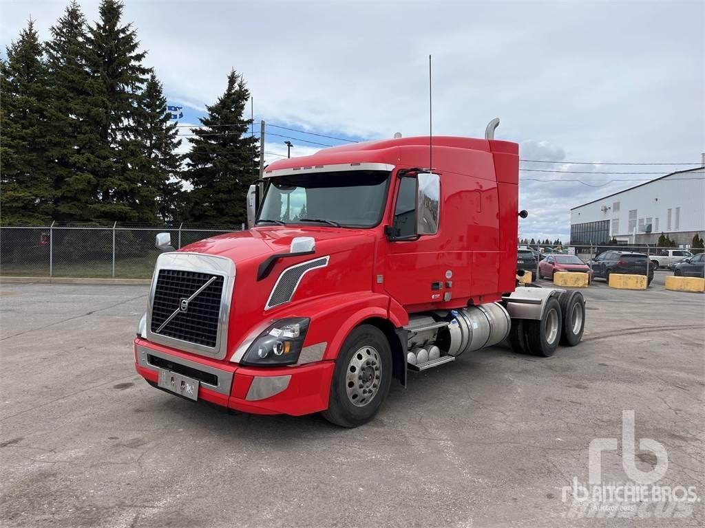 Volvo VNL Autotractoare