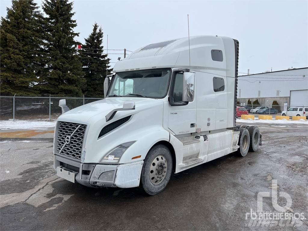 Volvo VNL Autotractoare