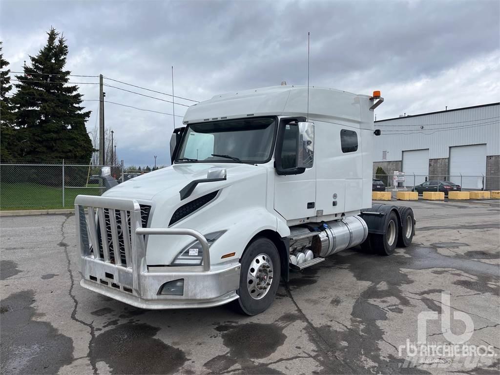 Volvo VNL Autotractoare