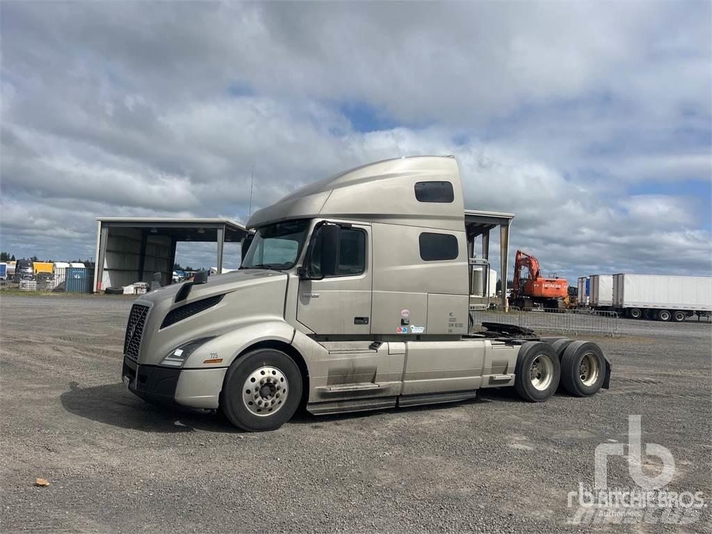 Volvo VNL Autotractoare