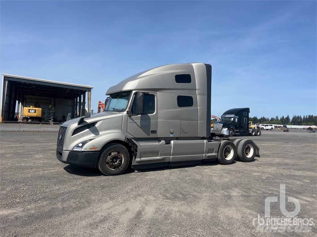 Volvo VNL Autotractoare
