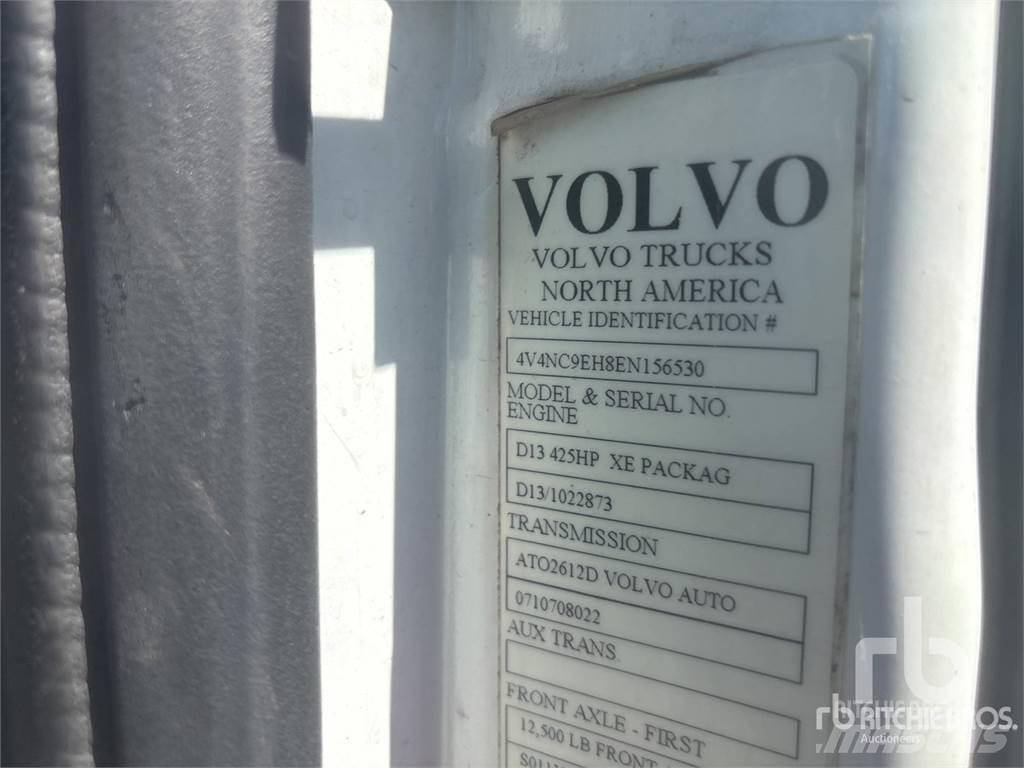 Volvo VNL Autotractoare