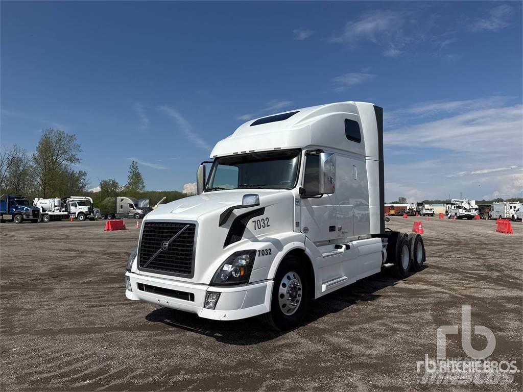 Volvo VNL Autotractoare