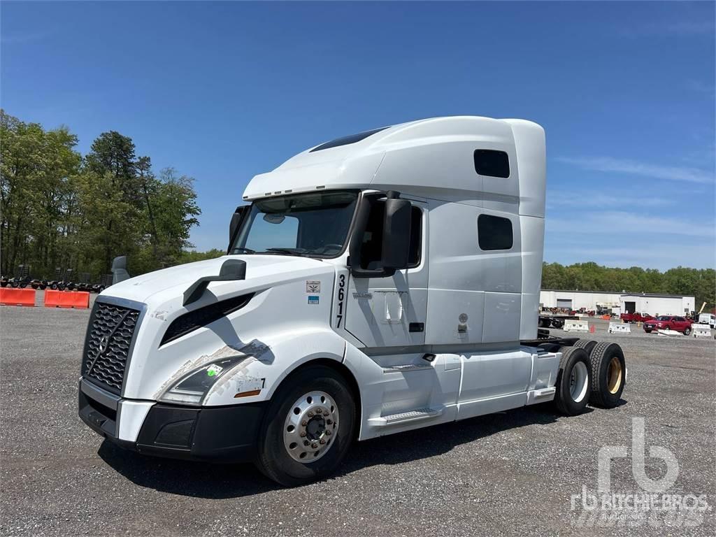 Volvo VNL300 Autotractoare