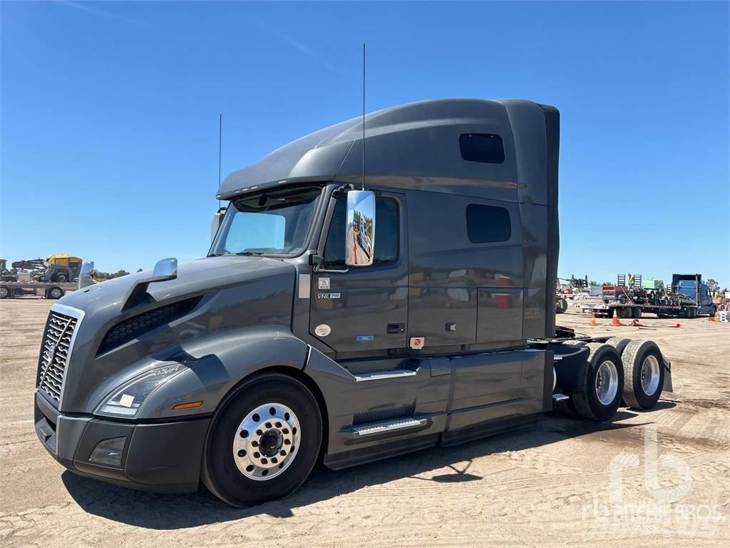Volvo VNL760 Autotractoare