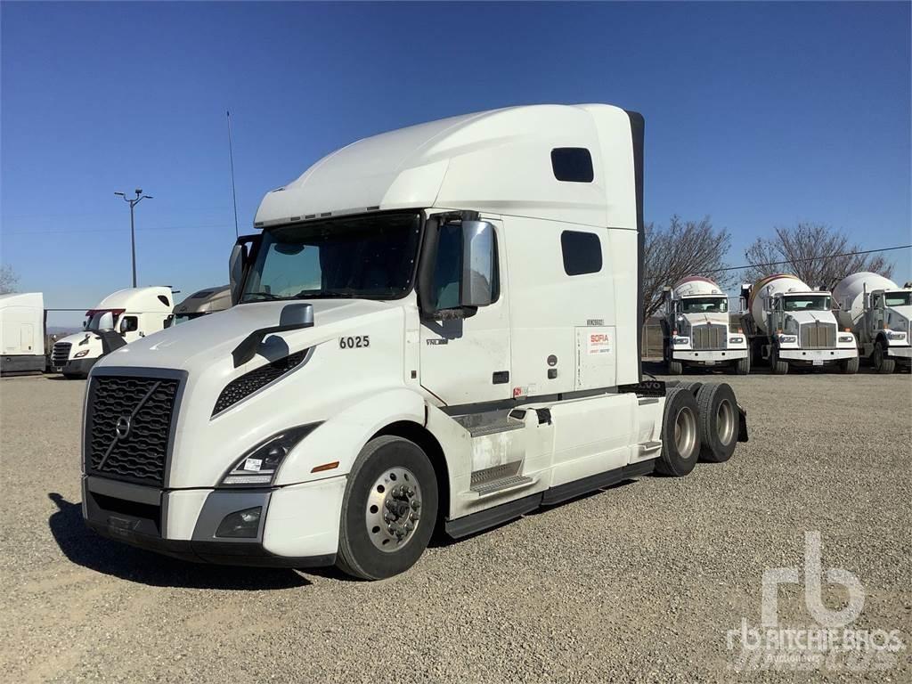 Volvo VNL760 Autotractoare