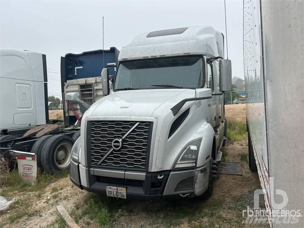 Volvo VNL760 Autotractoare