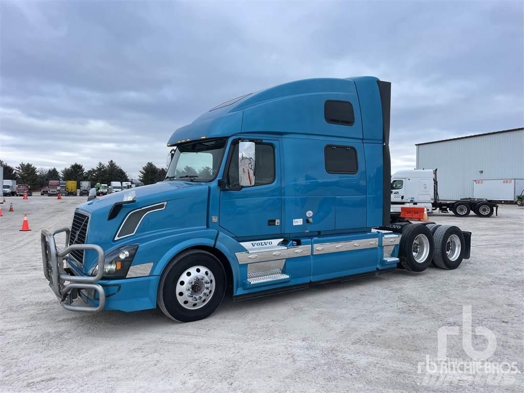 Volvo VNL780 Autotractoare