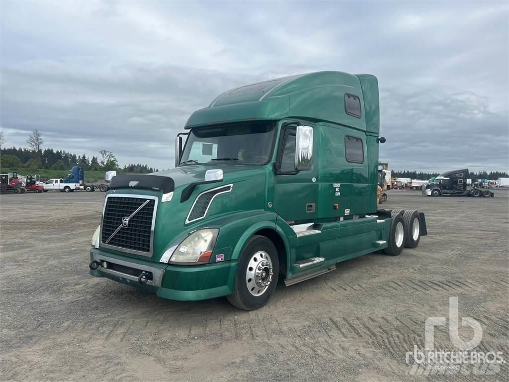 Volvo VNL780 Autotractoare