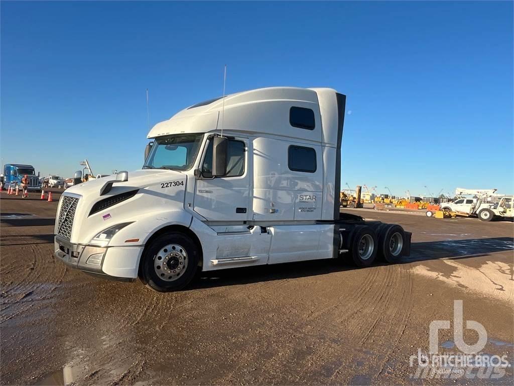 Volvo VNL860 Autotractoare