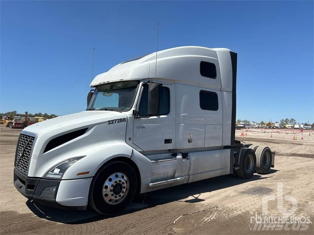 Volvo VNL860 Autotractoare