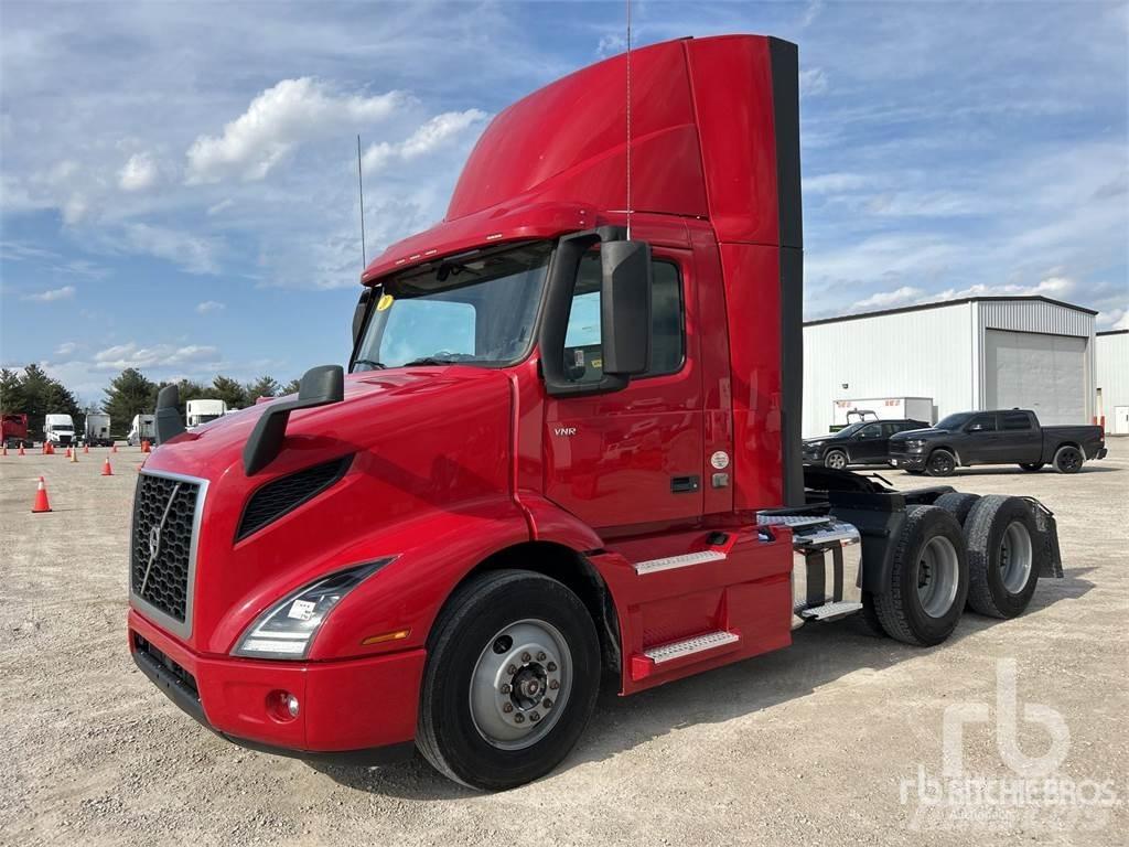 Volvo VNR Autotractoare