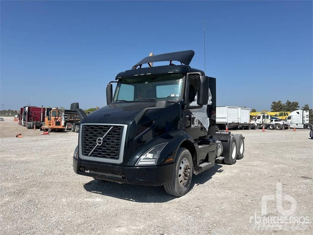Volvo VNR Autotractoare