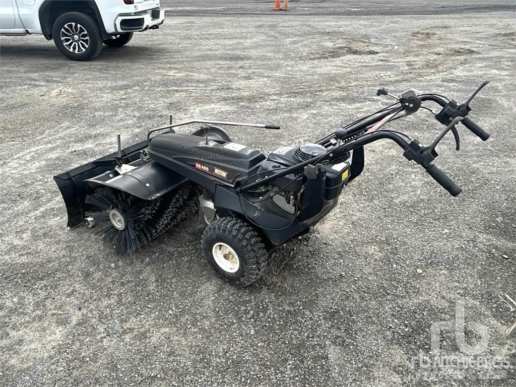 Western RB400 Utilaje întreţinere terenuri - Altele