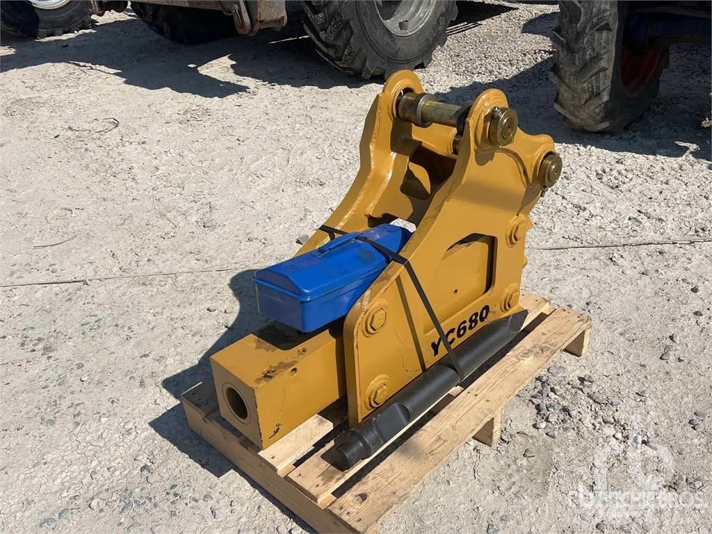  YC680 Ciocane / Concasoare