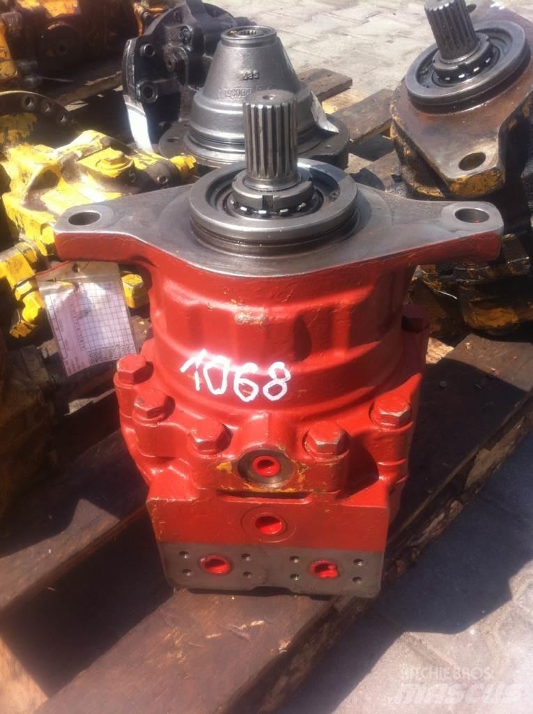 Komatsu EC315317 ? E2156297 ? Motoare