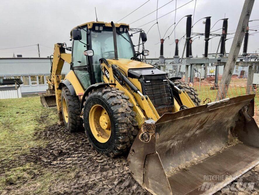 CAT 444F Buldoexcavatoare