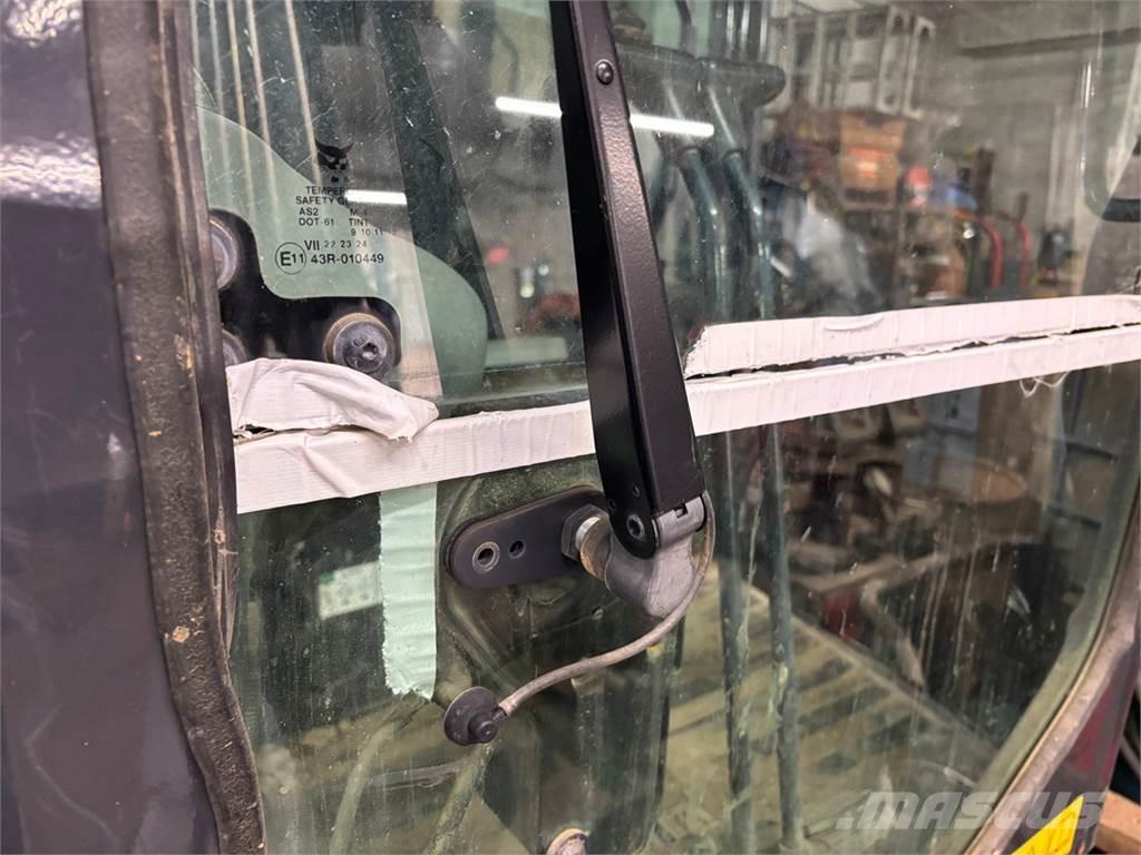 Bobcat E35I Excavatoare pe șenile

